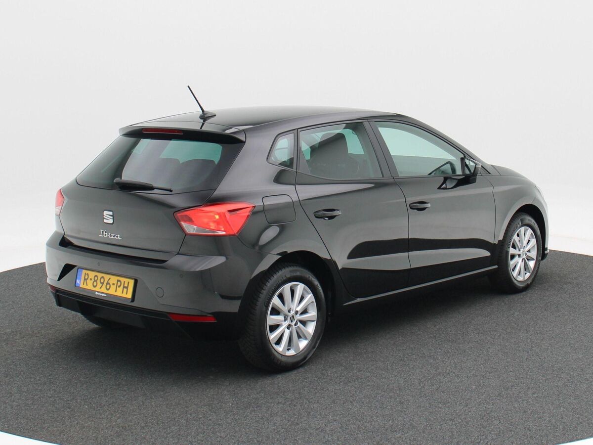 SEAT Ibiza 1.0 TSi Style Business Intense | Cruise Control | Climate Control | Stoelverwarming | Parkeersensoren | Navigatie | Carplay | 70491 Km!!