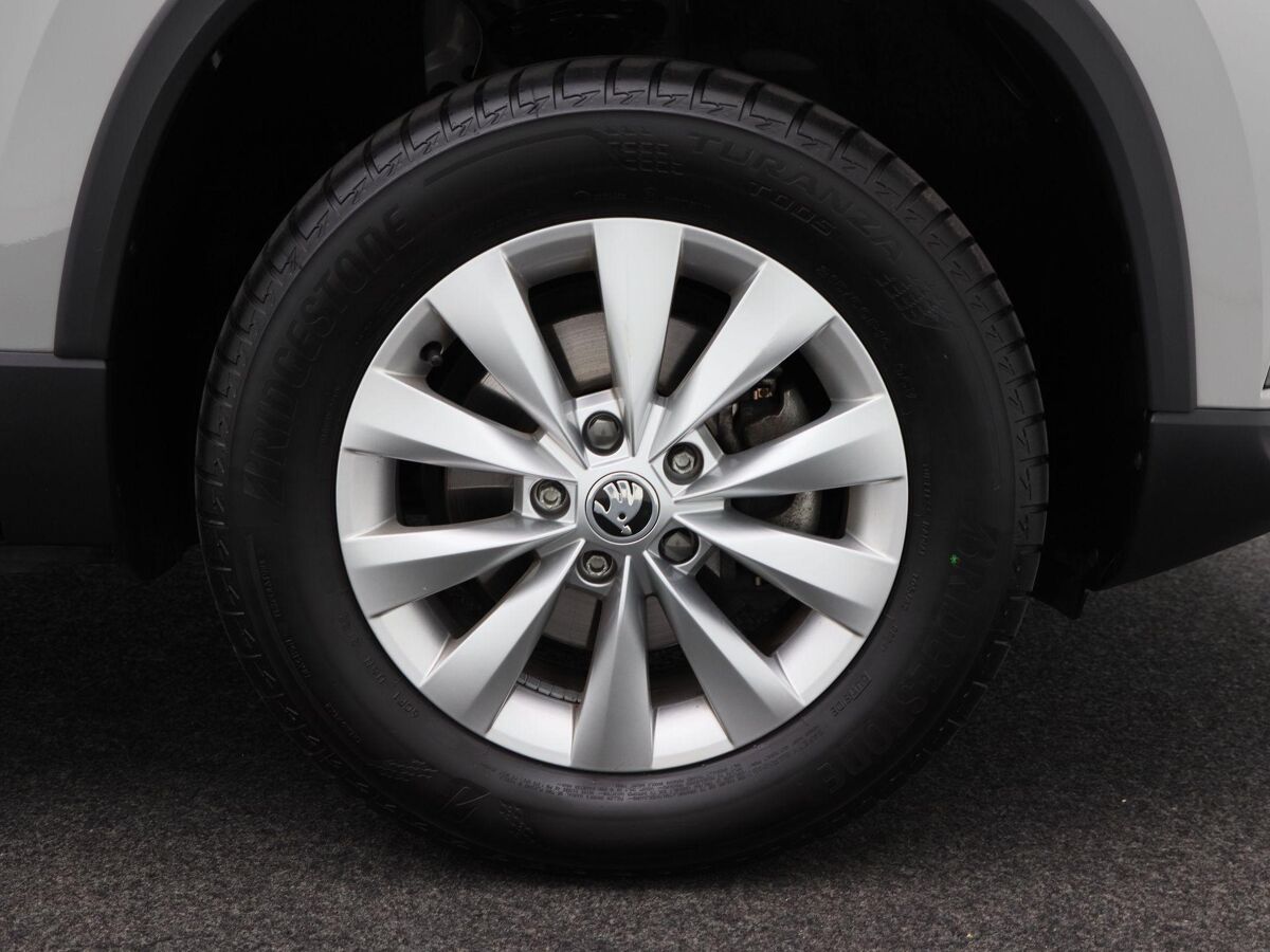 Škoda Karoq 1.0 TSi 110 Pk Business Edition | Navigatie | Trekhaak | 16 Inch | Climate Controle | Elektrische Achterklep | 38.070 Km!!