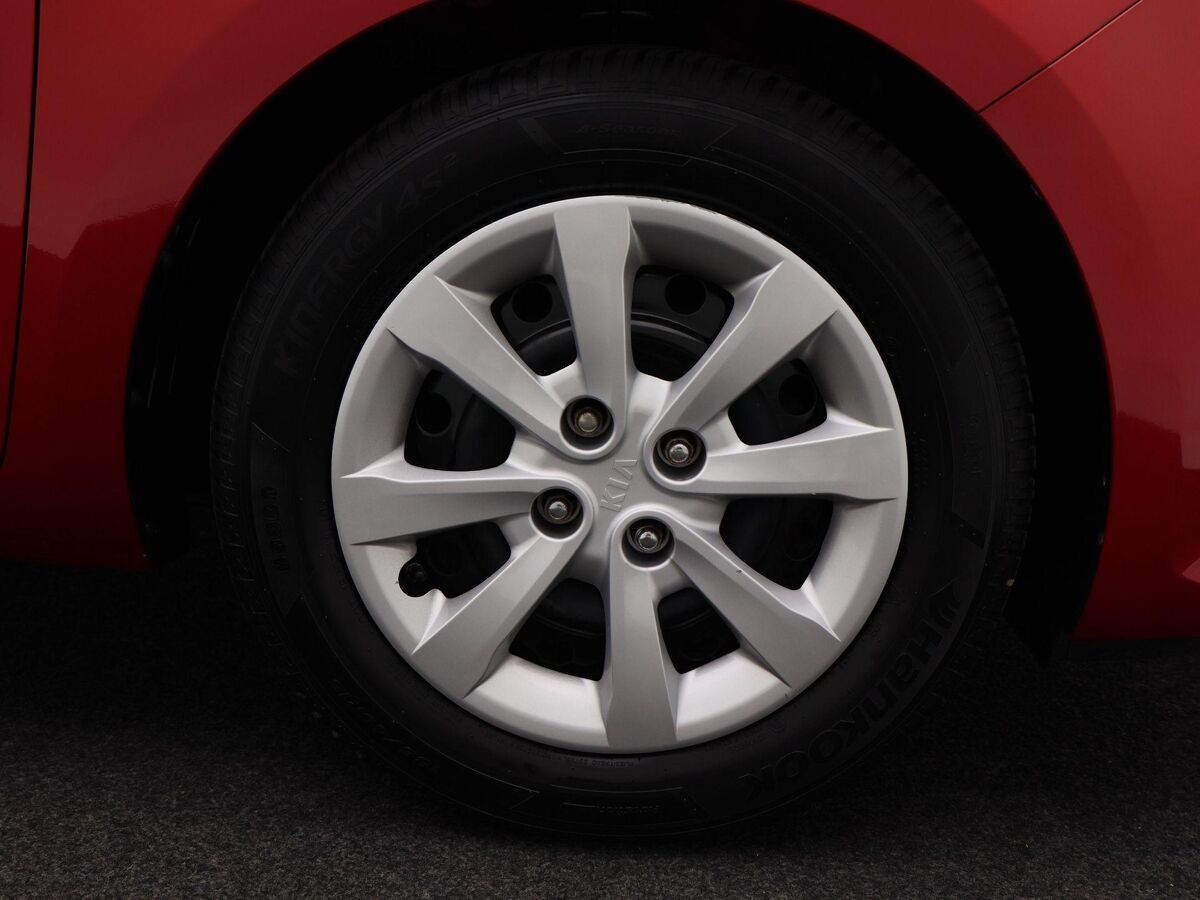 Kia Rio 1.2 CVVT ComfortLine | Airco | Cruise Control | Media | Trekhaak | 15 Inch | 121.568 Km!!