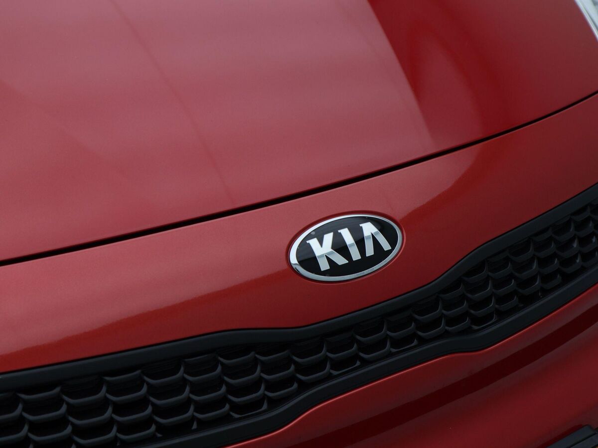 Kia Rio 1.2 CVVT ComfortLine | Airco | Cruise Control | Media | Trekhaak | 15 Inch | 121.568 Km!!