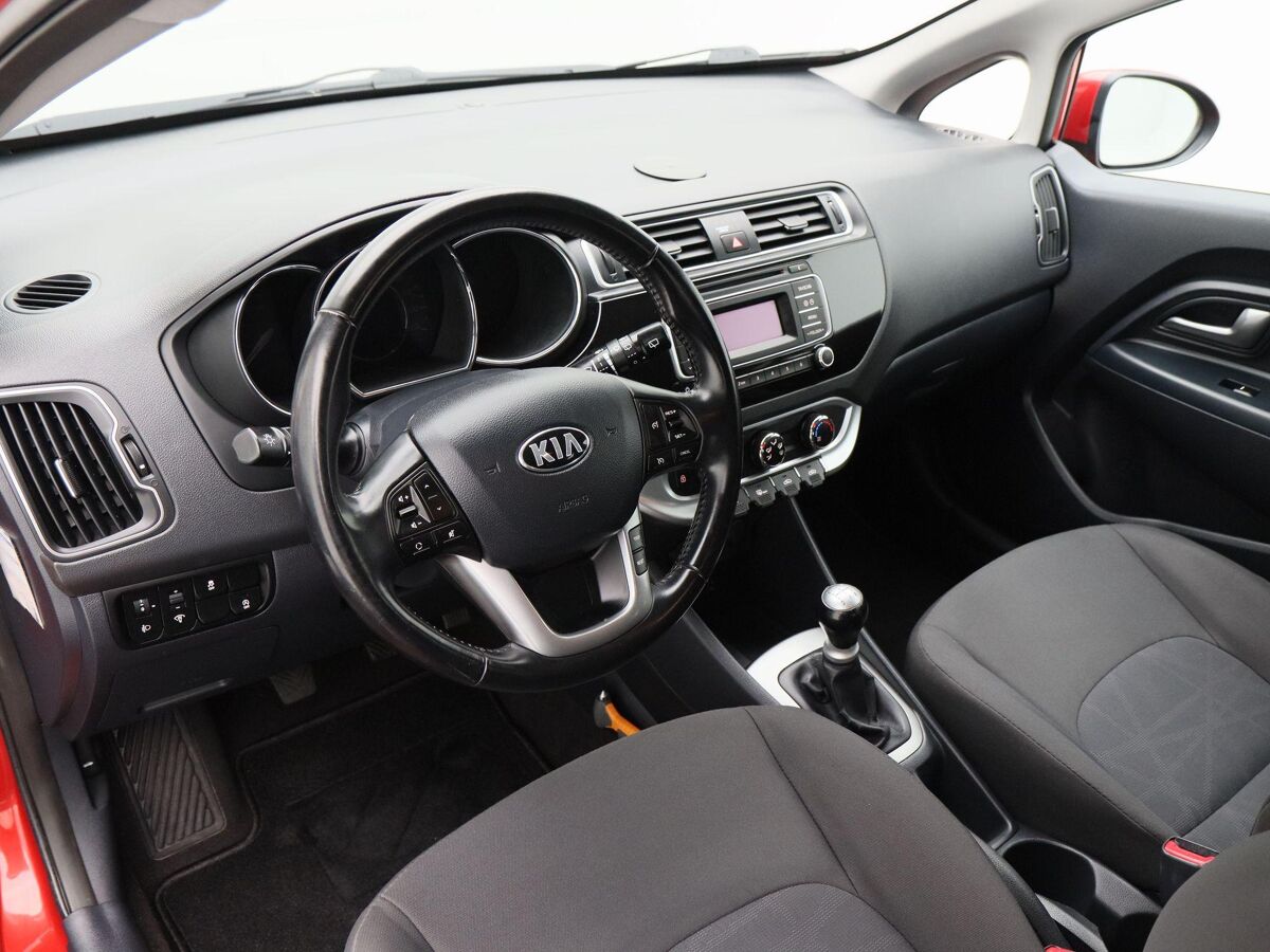 Kia Rio 1.2 CVVT ComfortLine | Airco | Cruise Control | Media | Trekhaak | 15 Inch | 121.568 Km!!