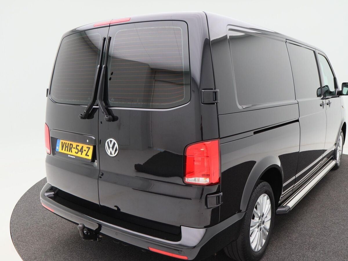 VW-Bedrijfswagens Transporter 2.0 TDi 150 Pk Automaat Bulli L2H1 28 | Full LED | Navigatie | Trekhaak | 17 Inch | Virtual Dashboard | Airco | 129.239 Km!!