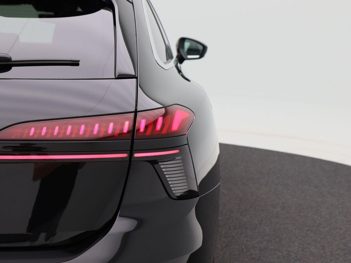 Audi A6 Avant Advanced edition 40 TFSI 150 kW / 204 PK Avant 7 v 20 inch | Matrix Led | Elektrische stoelen | bijrijdersscherm