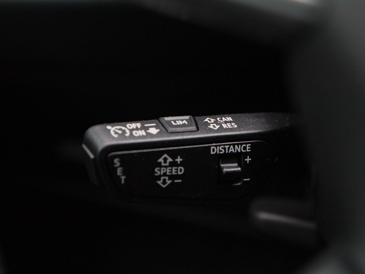 Audi A6 Avant Advanced edition 40 TFSI 150 kW / 204 PK Avant 7 v 20 inch | Matrix Led | Elektrische stoelen | bijrijdersscherm