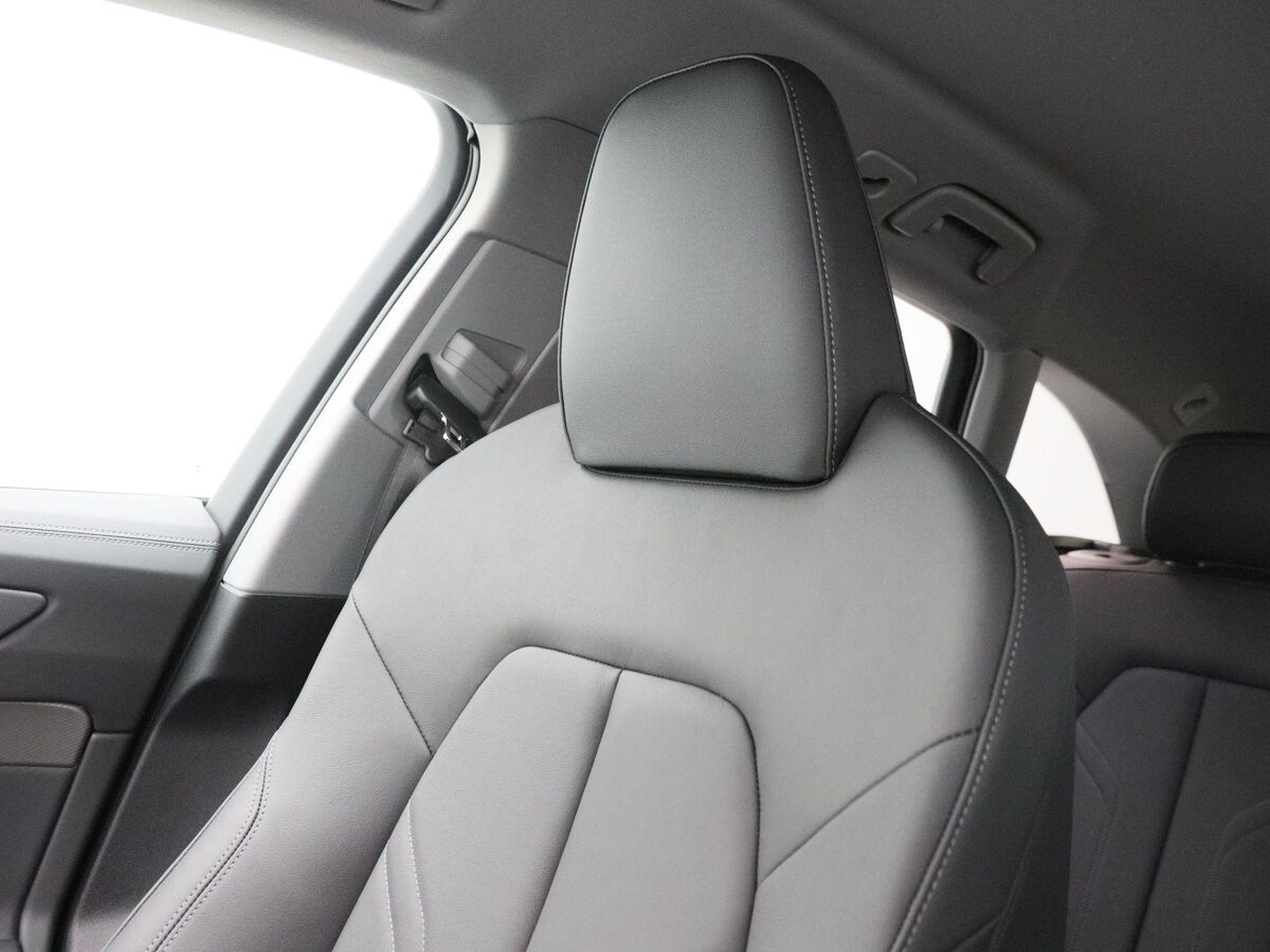 Audi A6 Avant Advanced edition 40 TFSI 150 kW / 204 PK Avant 7 v 20 inch | Matrix Led | Elektrische stoelen | bijrijdersscherm