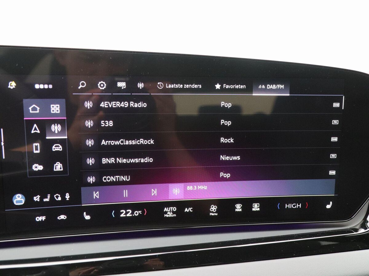 Audi A6 Avant Advanced edition 40 TFSI 150 kW / 204 PK Avant 7 v 20 inch | Matrix Led | Elektrische stoelen | bijrijdersscherm