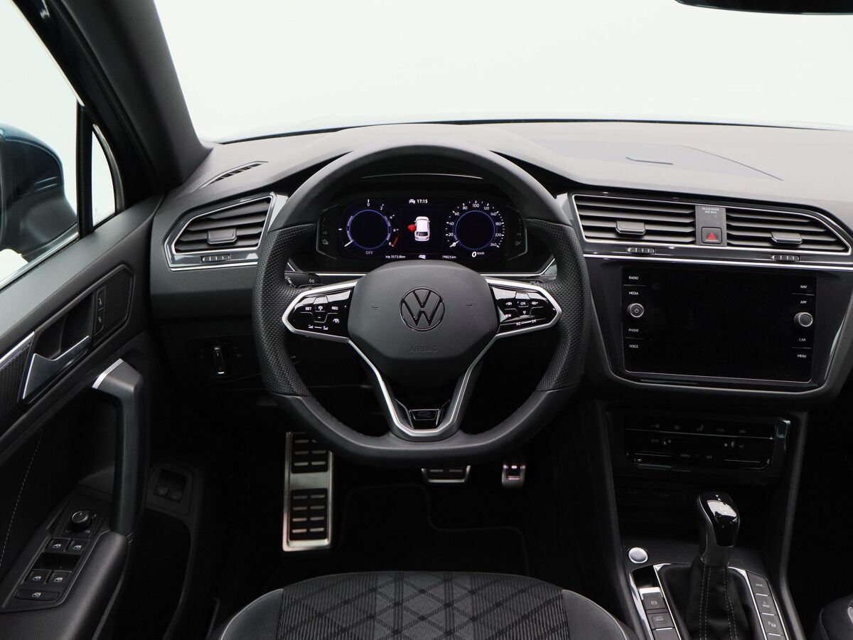 Volkswagen Tiguan 1.4 TSi 245 Pk Automaat eHybrid R-Line Business+ | Full LED | Navigatie | Adaptive Cruise | 19 Inch | Camera | CarPlay | 79.824 Km!!
