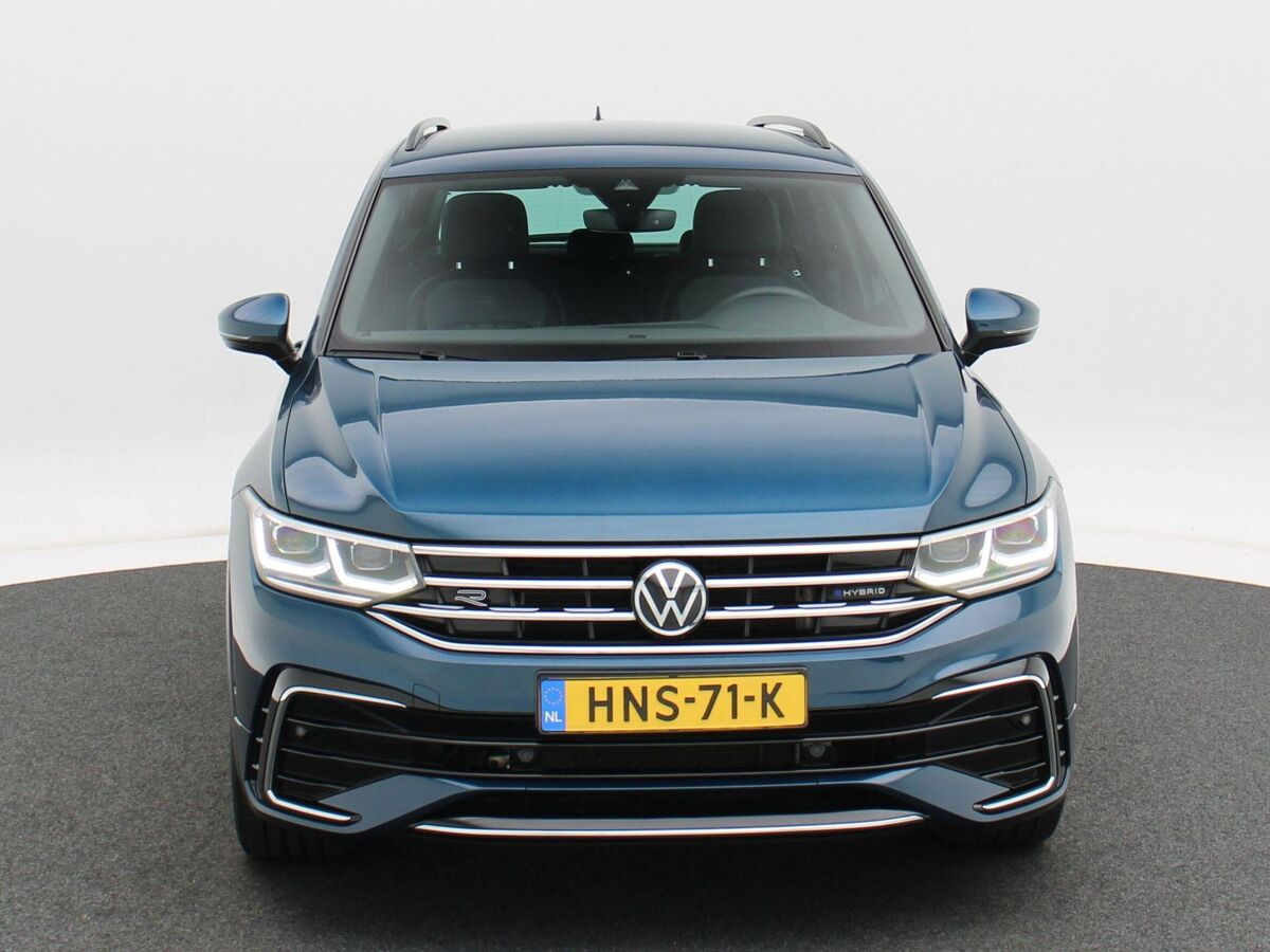 Volkswagen Tiguan 1.4 TSi 245 Pk Automaat eHybrid R-Line Business+ | Full LED | Navigatie | Adaptive Cruise | 19 Inch | Camera | CarPlay | 79.824 Km!!