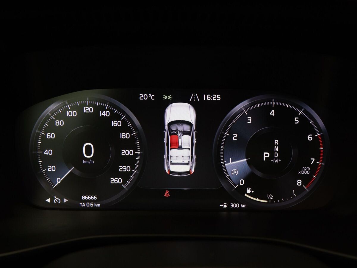 Volvo XC40 2.0 T4 AWD 190 Pk Automaat | Navigatie | Harman/Kardon Audio | Camera | Adaptive Cruise | 86.664 Km!!