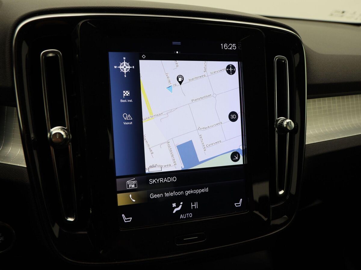 Volvo XC40 2.0 T4 AWD 190 Pk Automaat | Navigatie | Harman/Kardon Audio | Camera | Adaptive Cruise | 86.664 Km!!