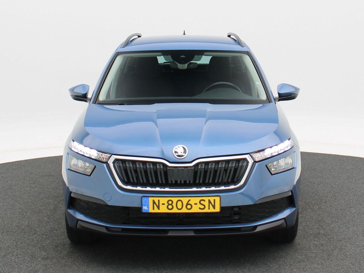 Škoda Kamiq 1.0 TSi 110 Pk Ambition | Climate Controle | 16 Inch | Privacy Glass | Parkeersensoren | CarPlay | 53.866 Km!!