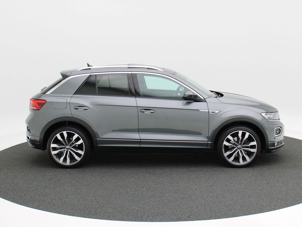 Volkswagen T-Roc 1.5 TSi 150 Pk R-Line | Full LED | Panoramadak | Trekhaak | 19 Inch | Camera | Adaptive Cruise Controle | 12.139 Km!!