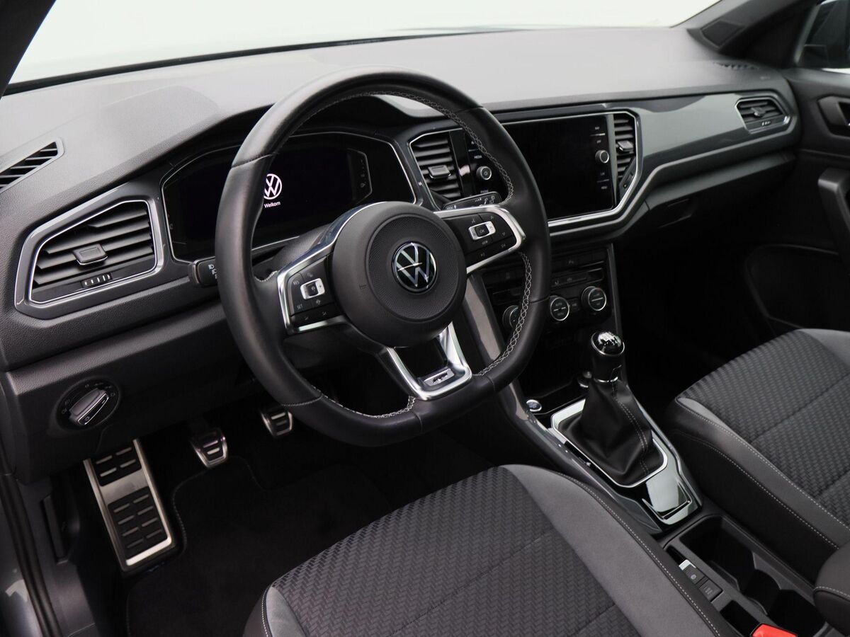 Volkswagen T-Roc 1.5 TSi 150 Pk R-Line | Full LED | Panoramadak | Trekhaak | 19 Inch | Camera | Adaptive Cruise Controle | 12.139 Km!!