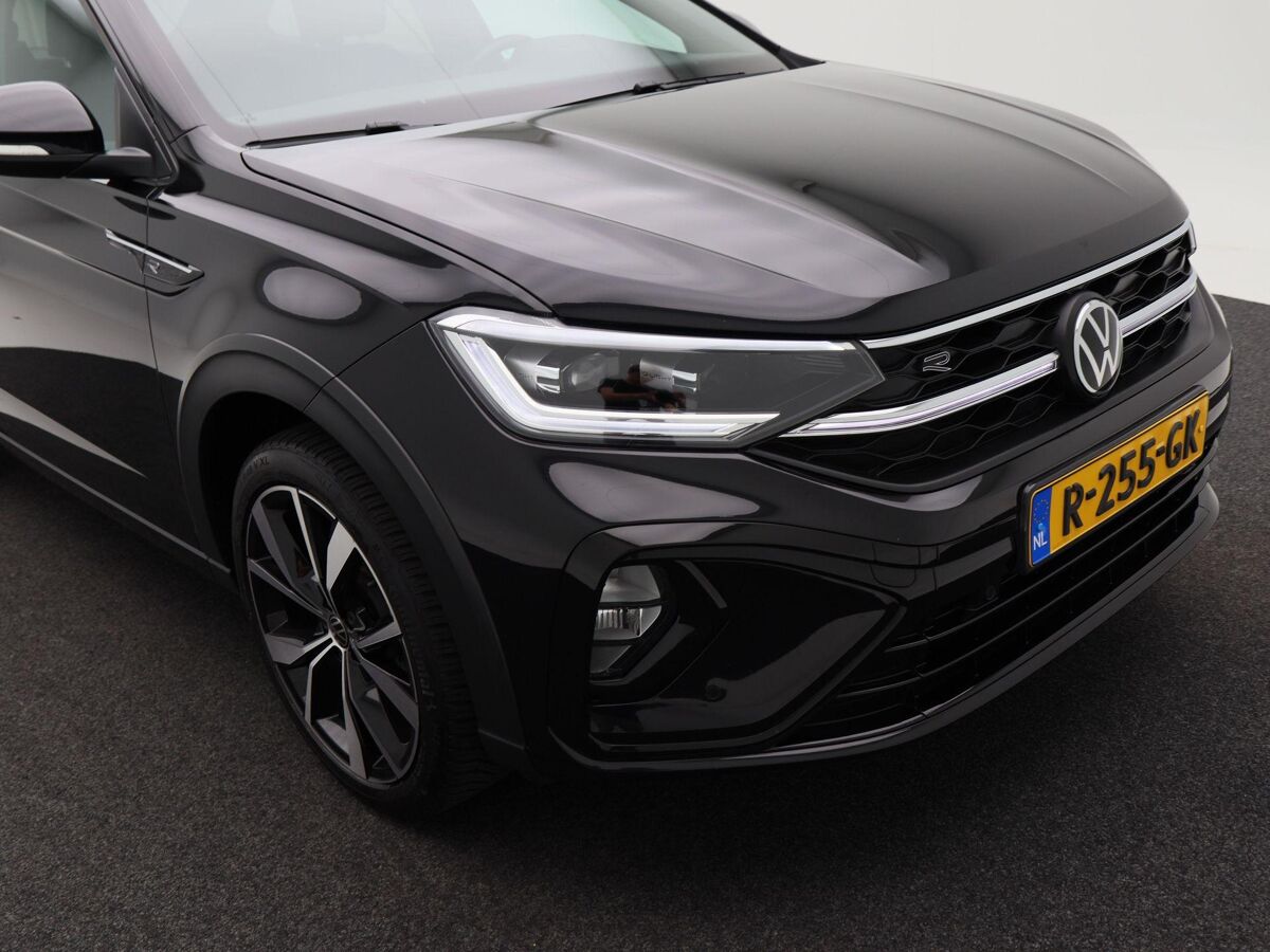 Volkswagen Taigo 1.0 TSi 110 Pk Automaat R-Line Business | Full LED | Trekhaak | Navigatie | Camera | 18 Inch | Privacy Glass | Stoelverwarming | 71.581 Km!!
