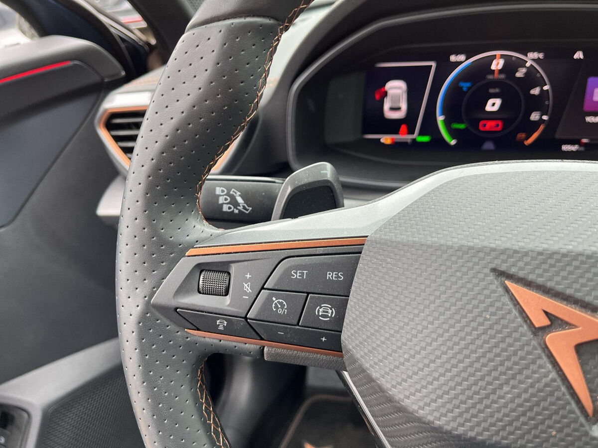 CUPRA Formentor 1.4 e-Hybrid PHEV DSG | Petrol Blue Matt | 19Inch | Navi | Clima | Pdc | Virtual Cockpit |