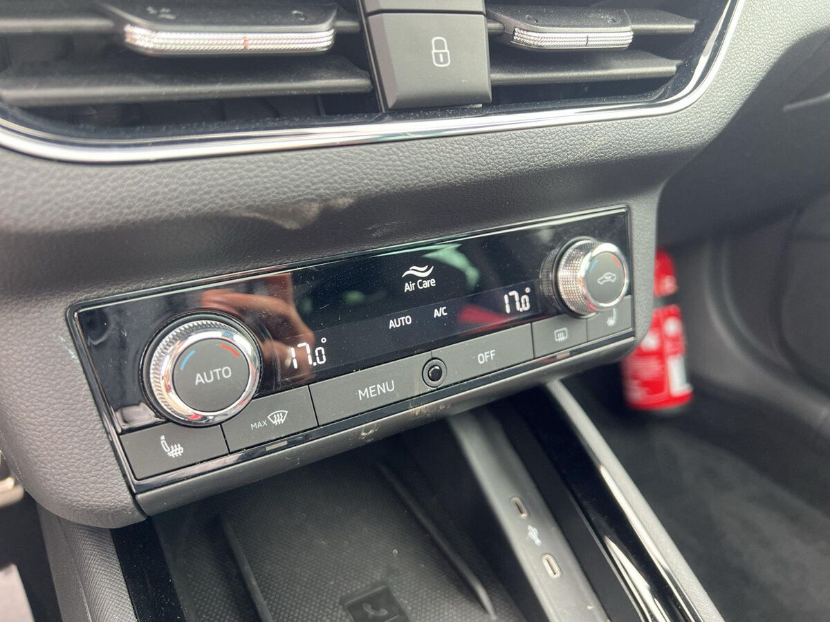 Škoda Kamiq 1.0 TSI 81kW DSG7 Monte Carlo | 110 Pk | Pano Dak | Pdc | Elec. A-Klep | Virtual Cockpit |