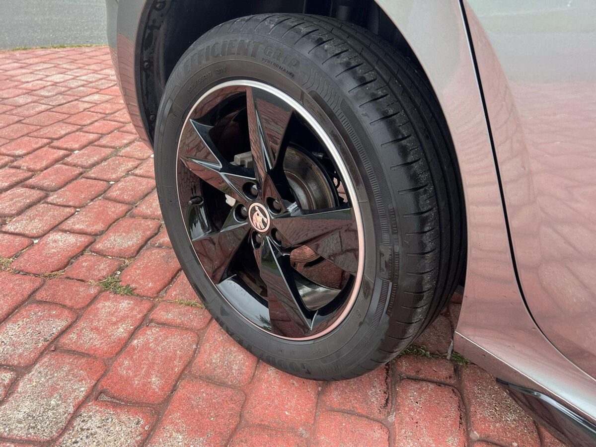 Škoda Kamiq 1.0 TSI 81kW DSG7 Monte Carlo | 110 Pk | Pano Dak | Pdc | Elec. A-Klep | Virtual Cockpit |