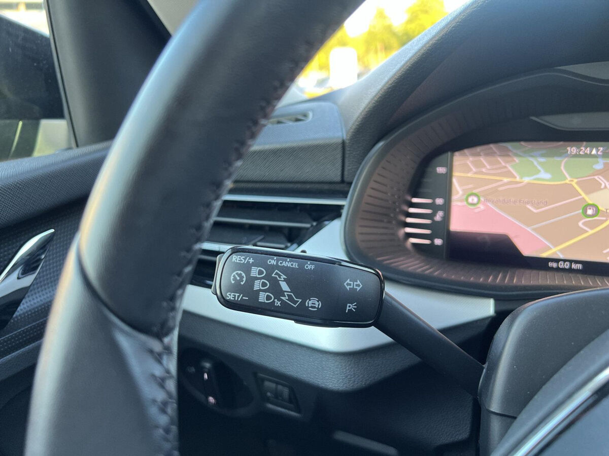 Škoda Kamiq 1.0 TSI Ambition | A.cam | Cruise | Navi | Clima |