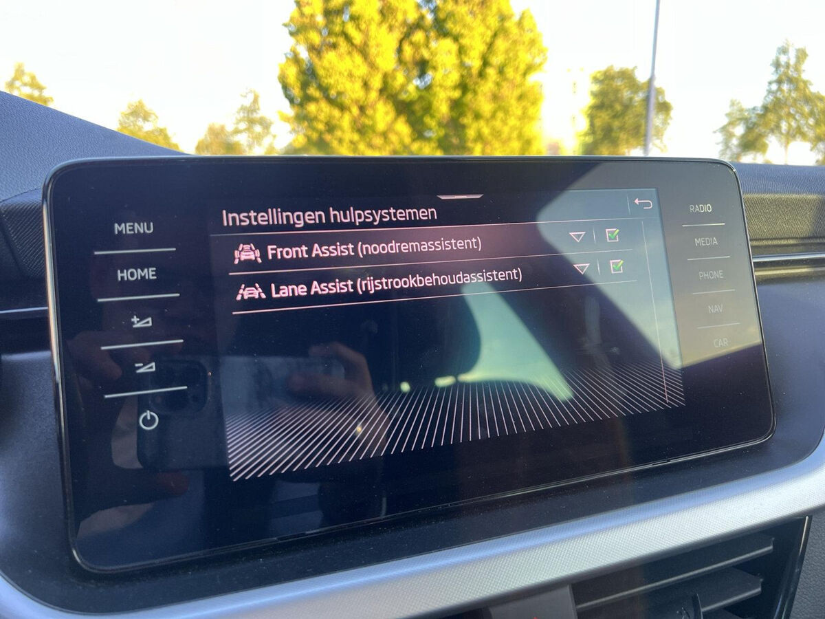 Škoda Kamiq 1.0 TSI Ambition | A.cam | Cruise | Navi | Clima |