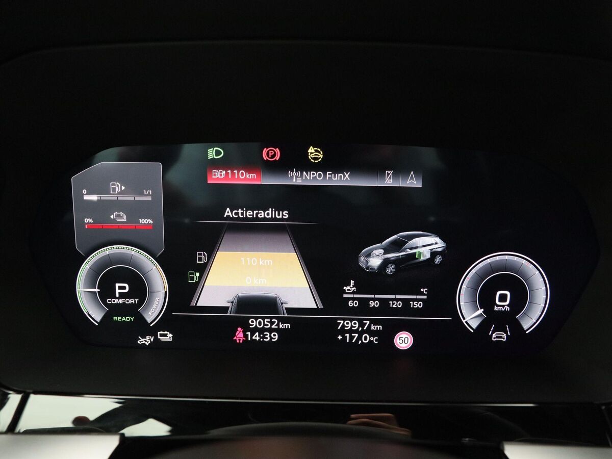 Audi A3 Sportback 45 TFSi e 245 Pk S-Line Competition | Full LED | 18 Inch | Zwart Optiek | Trekhaak | Adaptive Cruise | Stoelverwarming | Privacy Glass | Carplay | 9.054 Km!!