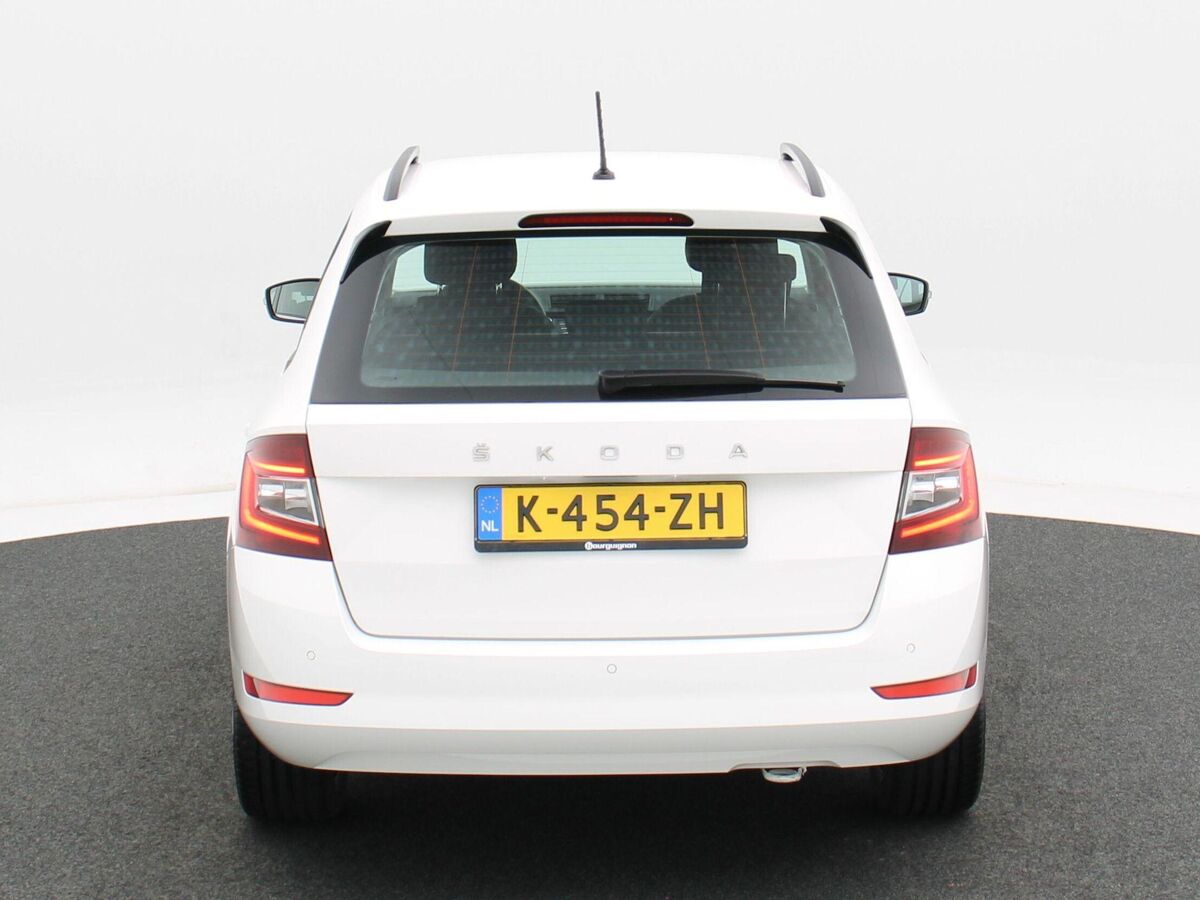 Škoda Fabia Combi 1.0 TSi Business Edition | Airco | Cruise Control | Parkeersensoren | Navigatie | Carplay | 50.744 Km!!