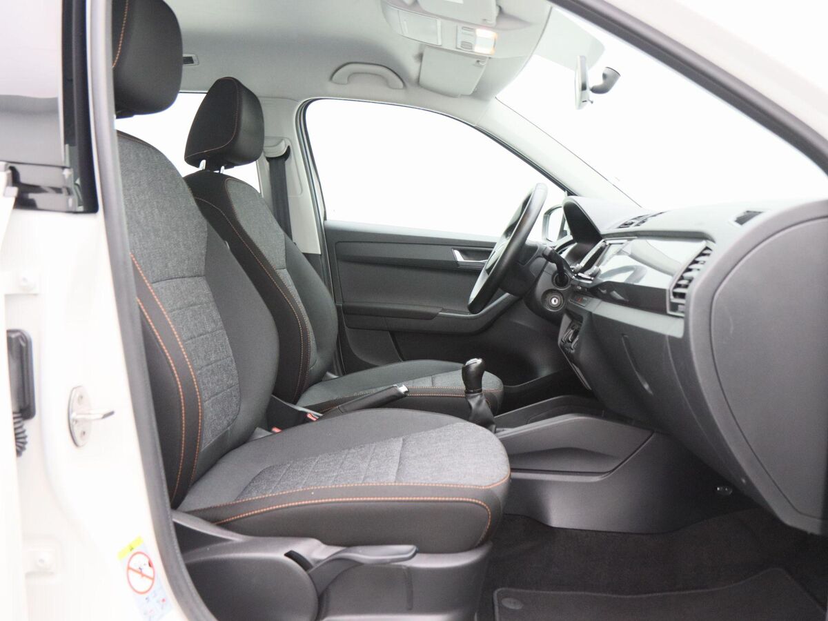 Škoda Fabia Combi 1.0 TSi Business Edition | Airco | Cruise Control | Parkeersensoren | Navigatie | Carplay | 50.744 Km!!