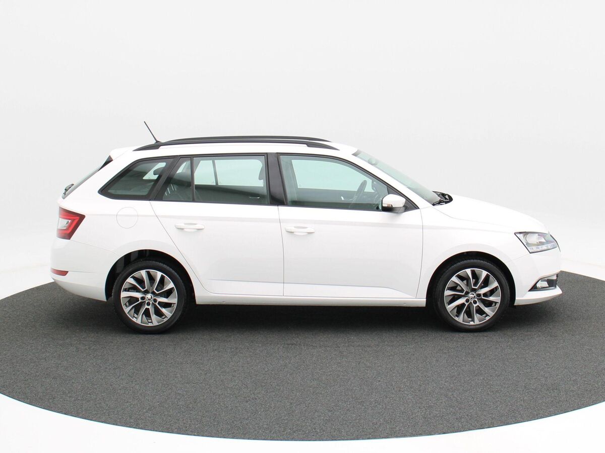 Škoda Fabia Combi 1.0 TSi Business Edition | Airco | Cruise Control | Parkeersensoren | Navigatie | Carplay | 50.744 Km!!