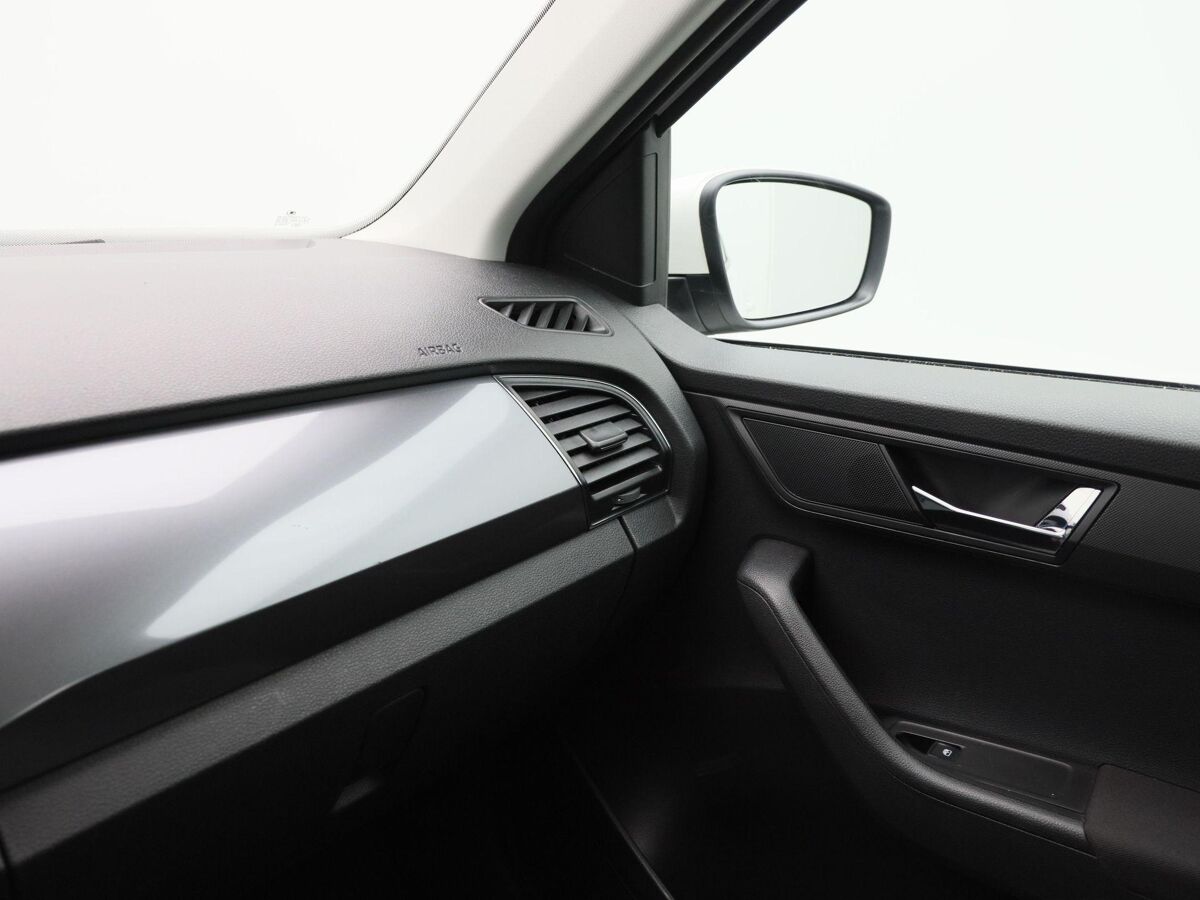 Škoda Fabia Combi 1.0 TSi Business Edition | Airco | Cruise Control | Parkeersensoren | Navigatie | Carplay | 50.744 Km!!