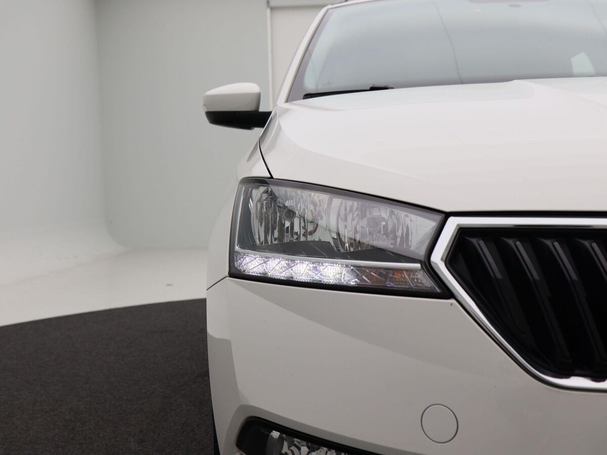 Škoda Fabia Combi 1.0 TSi Business Edition | Airco | Cruise Control | Parkeersensoren | Navigatie | Carplay | 50.744 Km!!