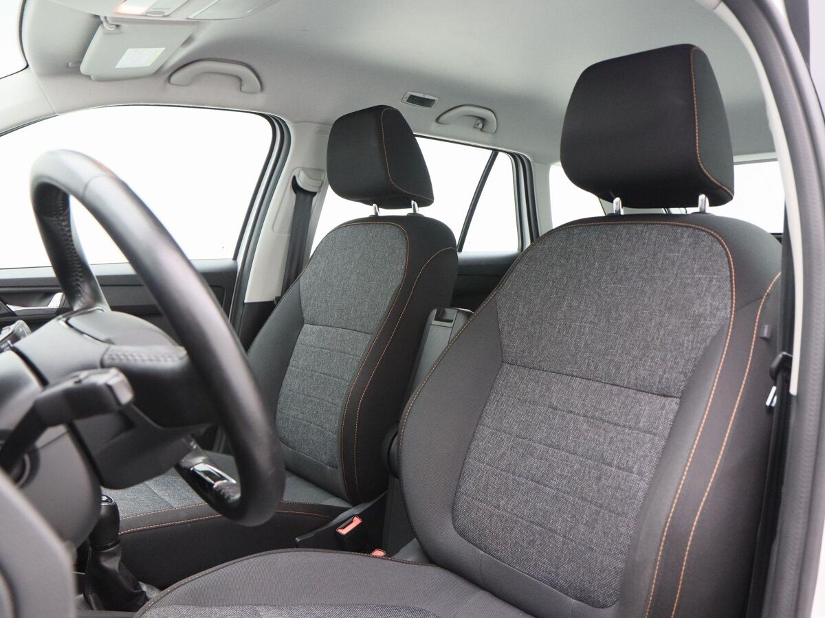 Škoda Fabia Combi 1.0 TSi Business Edition | Airco | Cruise Control | Parkeersensoren | Navigatie | Carplay | 50.744 Km!!