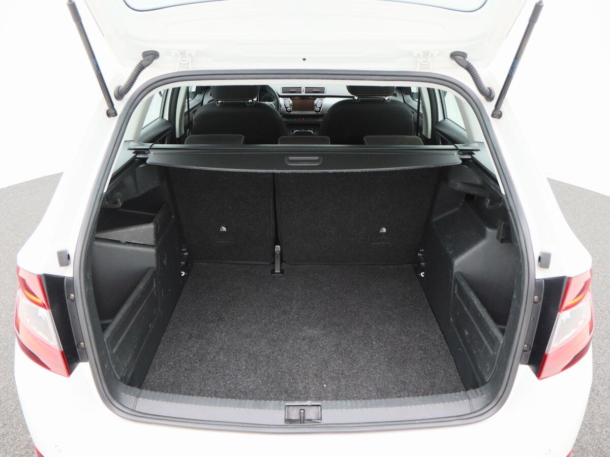 Škoda Fabia Combi 1.0 TSi Business Edition | Airco | Cruise Control | Parkeersensoren | Navigatie | Carplay | 50.744 Km!!
