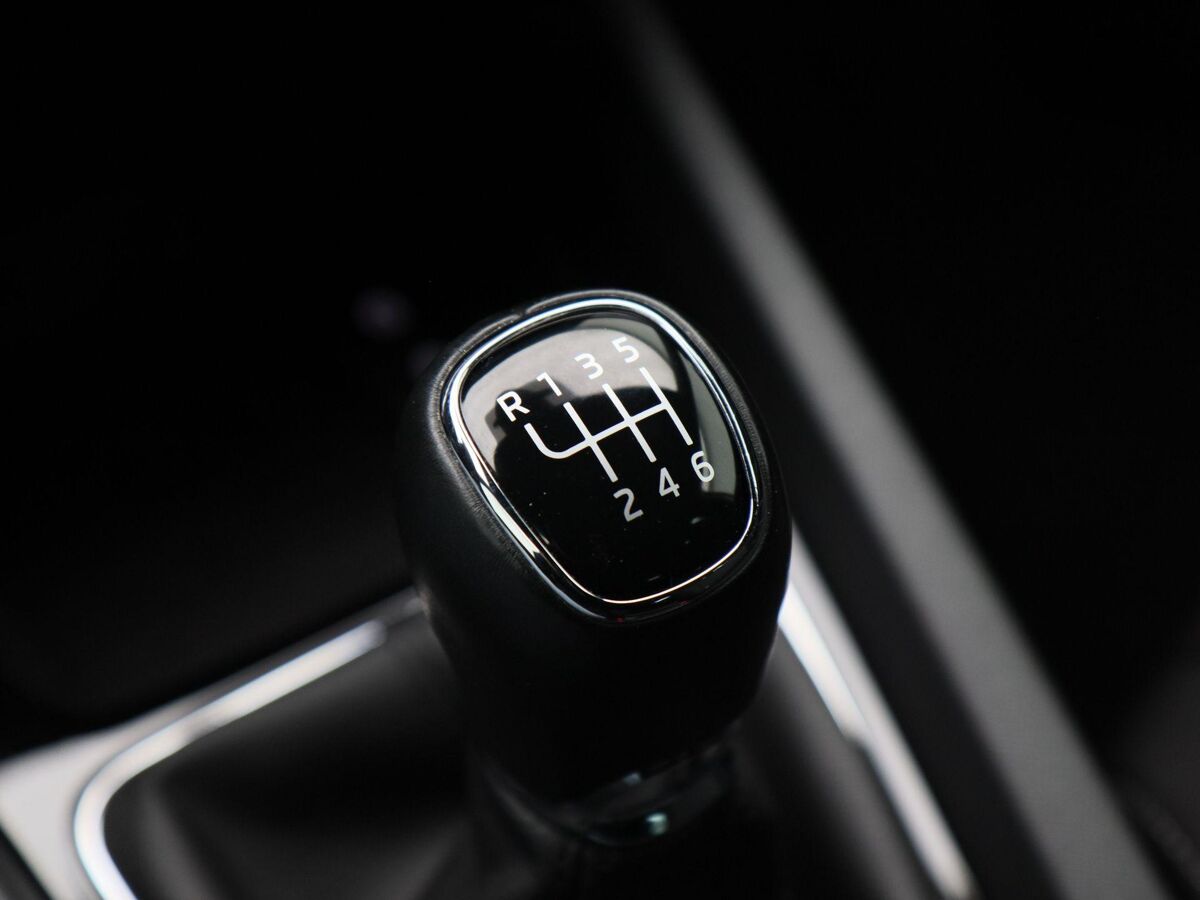 Škoda Octavia Combi 1.0 TSi 110 Pk Sport Business | Adaptive Cruise | Climate Control | Stoelverwarming | Parkeersensoren | Bluetooth | Navigatie | 60.816 Km!!