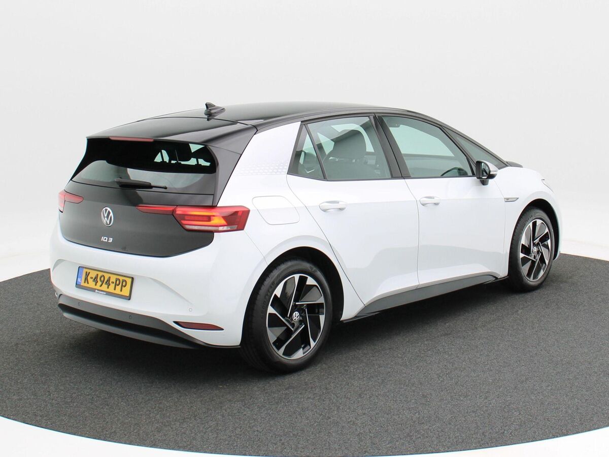 Volkswagen ID.3 First 58 kWh 204 Pk | Climate Controle | Adaptive Cruise | Navigatie | Stoelverwarming | Parkeersensoren | 75.476 Km!!