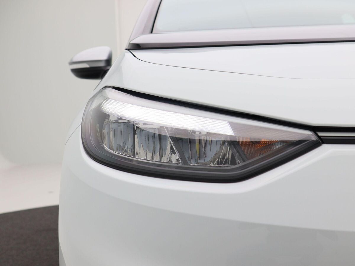 Volkswagen ID.3 First 58 kWh 204 Pk | Climate Controle | Adaptive Cruise | Navigatie | Stoelverwarming | Parkeersensoren | 75.476 Km!!