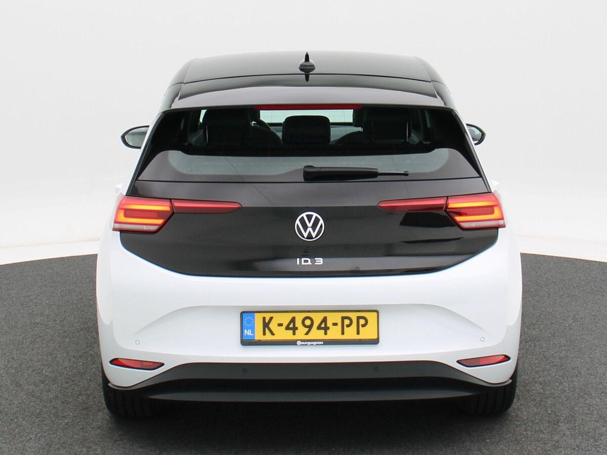 Volkswagen ID.3 First 58 kWh 204 Pk | Climate Controle | Adaptive Cruise | Navigatie | Stoelverwarming | Parkeersensoren | 75.476 Km!!