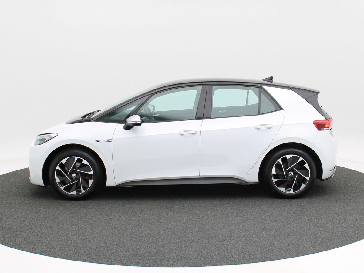 Volkswagen ID.3 First 58 kWh 204 Pk | Climate Controle | Adaptive Cruise | Navigatie | Stoelverwarming | Parkeersensoren | 75.476 Km!!