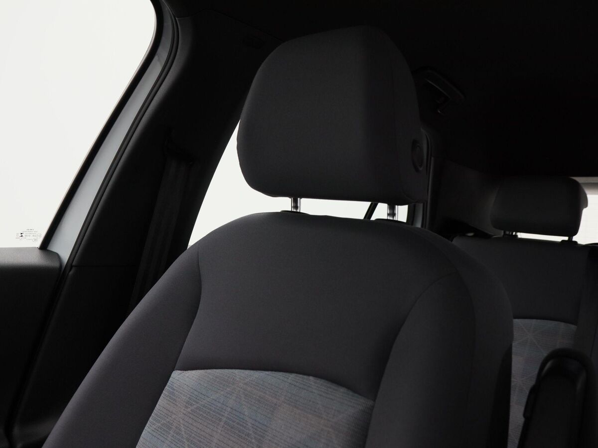 Volkswagen ID.3 First 58 kWh 204 Pk | Climate Controle | Adaptive Cruise | Navigatie | Stoelverwarming | Parkeersensoren | 75.476 Km!!