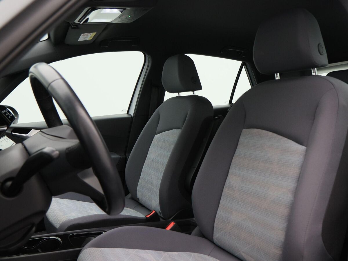 Volkswagen ID.3 First 58 kWh 204 Pk | Climate Controle | Adaptive Cruise | Navigatie | Stoelverwarming | Parkeersensoren | 75.476 Km!!