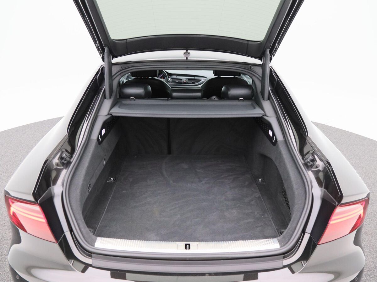 Audi A7 Sportback 1.8 TFSi 190 Pk S-Line Automaat 5-Persoons | Full LED | Navigatie | Leder | 21 Inch | Open Dak | Privacy Glass