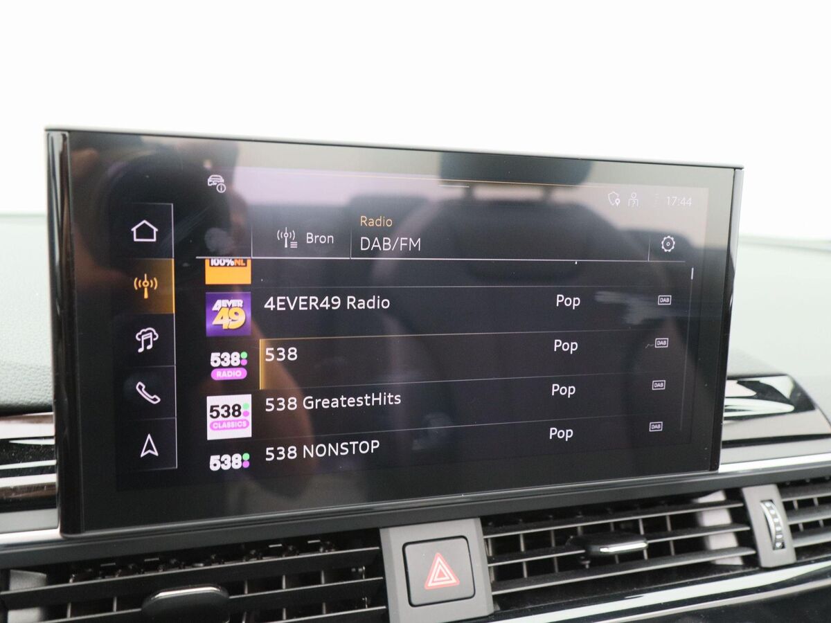 Audi A5 Cabriolet 40 TFSi 204 Pk Automaat quattro S Edition | Full LED | Navigatie | Nekverwarming | 19 Inch | Camera | Carplay | 8.678 Km!!