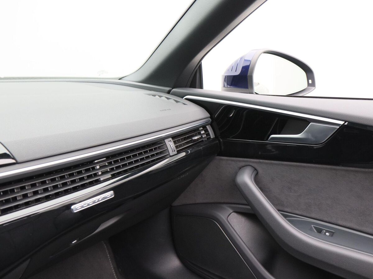 Audi A5 Cabriolet 40 TFSi 204 Pk Automaat quattro S Edition | Full LED | Navigatie | Nekverwarming | 19 Inch | Camera | Carplay | 8.678 Km!!