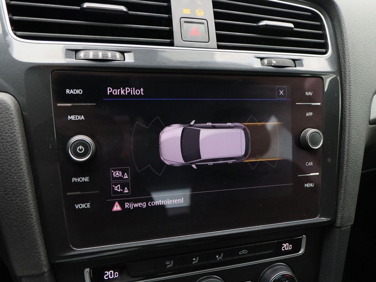 Volkswagen Golf 1.0 TSi 115 Pk Comfortline | Adaptive Cruise Control | Climate Control | Parkeersensoren | Navigatie | Carplay | 89.228 Km!!