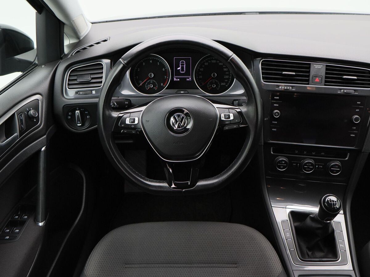Volkswagen Golf 1.0 TSi 115 Pk Comfortline | Adaptive Cruise Control | Climate Control | Parkeersensoren | Navigatie | Carplay | 89.228 Km!!