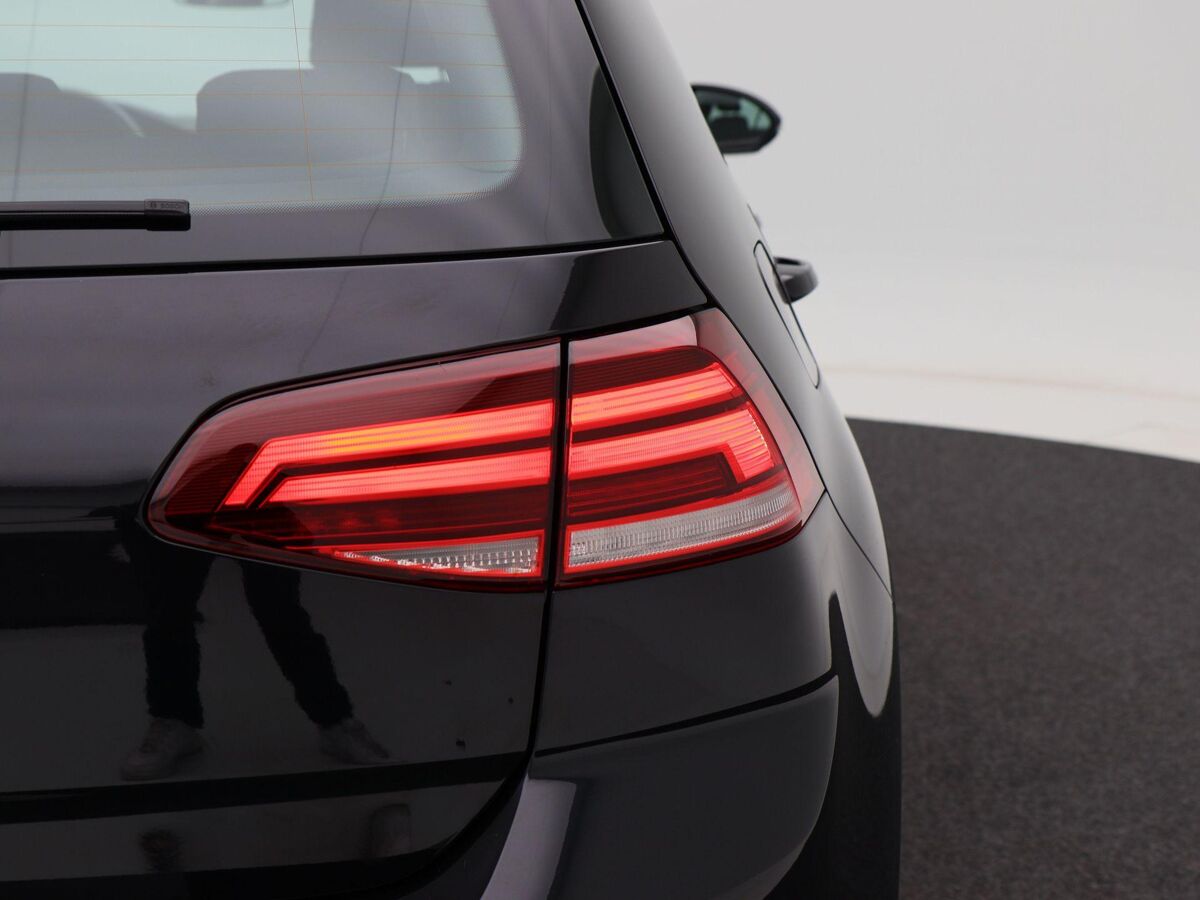 Volkswagen Golf 1.0 TSi 115 Pk Comfortline | Adaptive Cruise Control | Climate Control | Parkeersensoren | Navigatie | Carplay | 89.228 Km!!