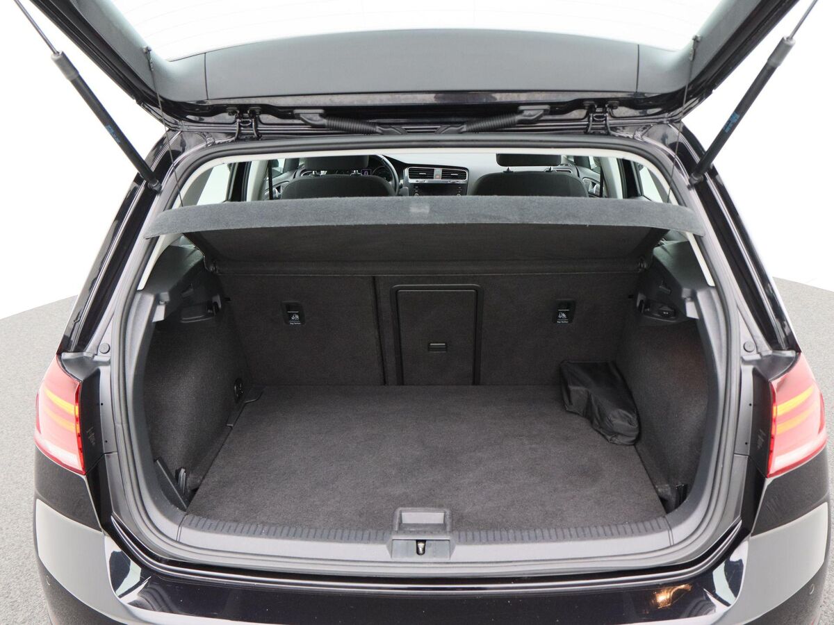 Volkswagen Golf 1.0 TSi 115 Pk Comfortline | Adaptive Cruise Control | Climate Control | Parkeersensoren | Navigatie | Carplay | 89.228 Km!!