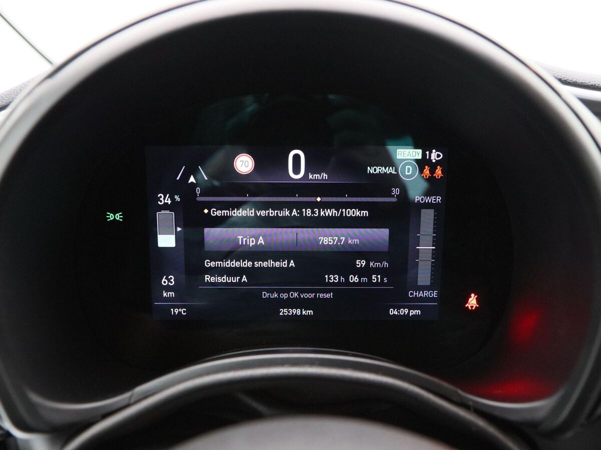 Fiat 500 RED 42 kWh | Cruise Control | Climate Control | Bluetooth | Navigatie | Camera | 25.396 Km!!