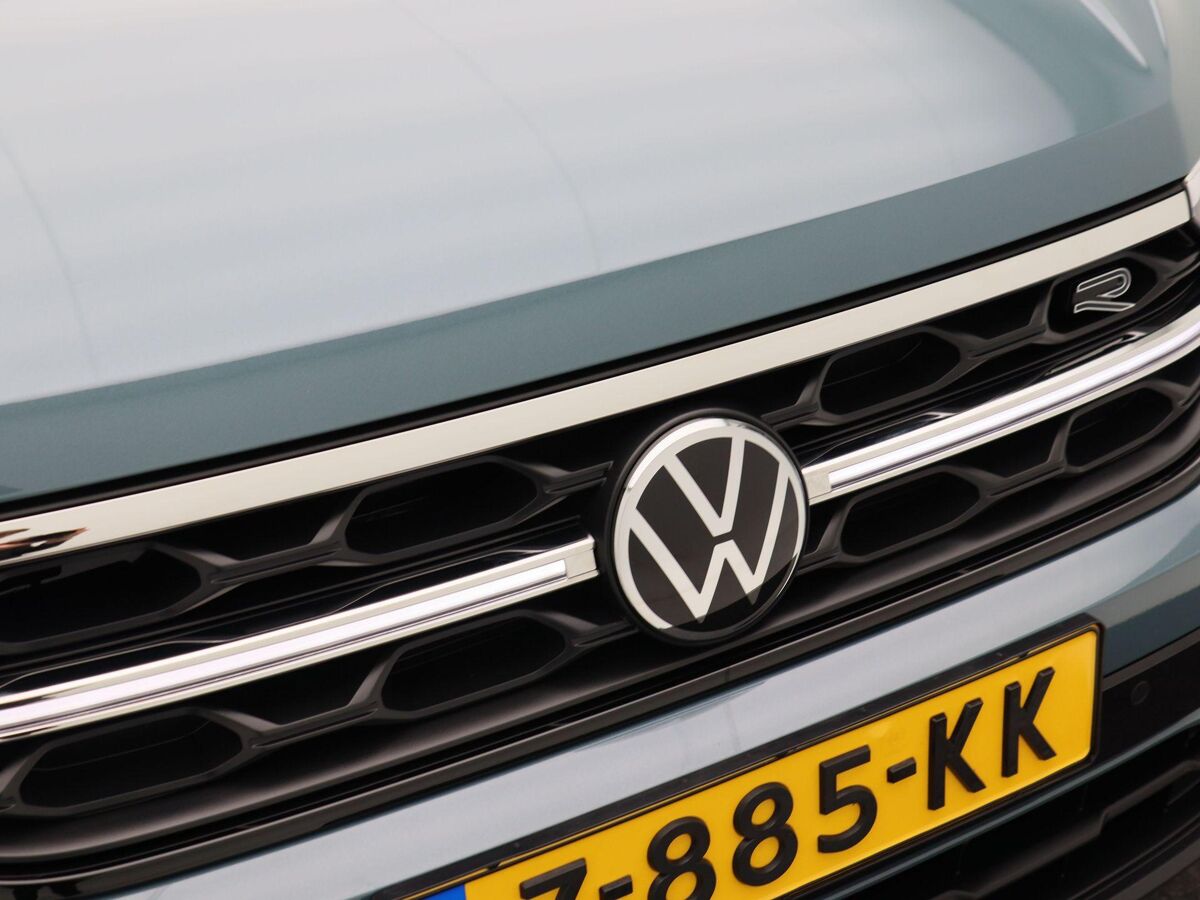 Volkswagen T-Roc 1.5 TSi 150 Pk Automaat R-Line Business | Full LED | Black Style | Panoramadak | Navigatie | Stoelverwarming | Camera | 18 Inch | 22.475 Km!!