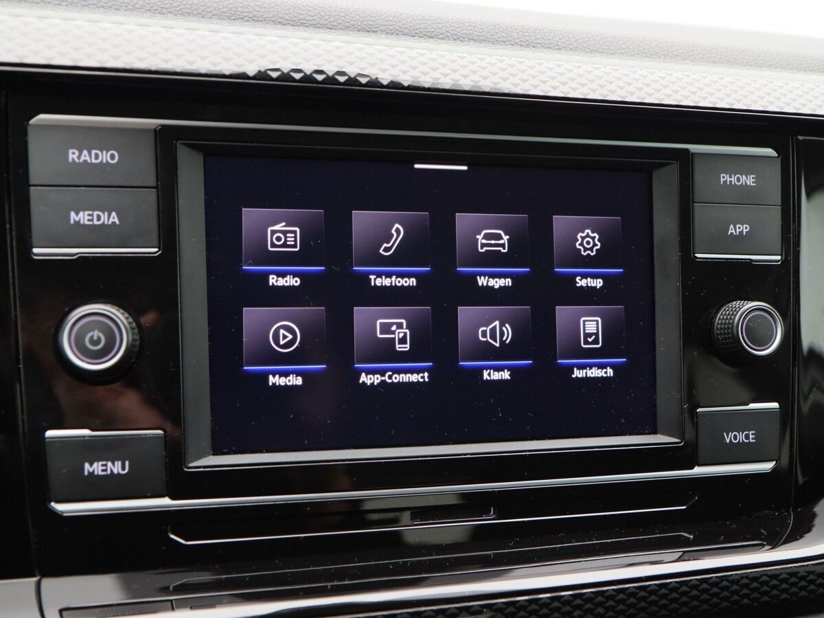 Volkswagen Polo 1.0 TSi Life | Airco | Adaptive Cruise | 15 Inch | Carplay | Privacy Glass | 32.010 Km!!