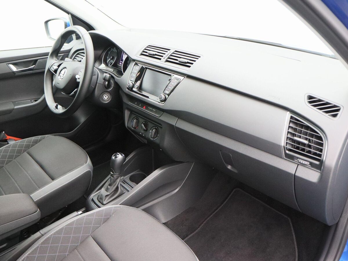 Škoda Fabia Combi 1.0 TSi Automaat Ambition | Cruise Control | CarPlay | Navigatie | Bluetooth | 15 Inch | 62.727 Km!!