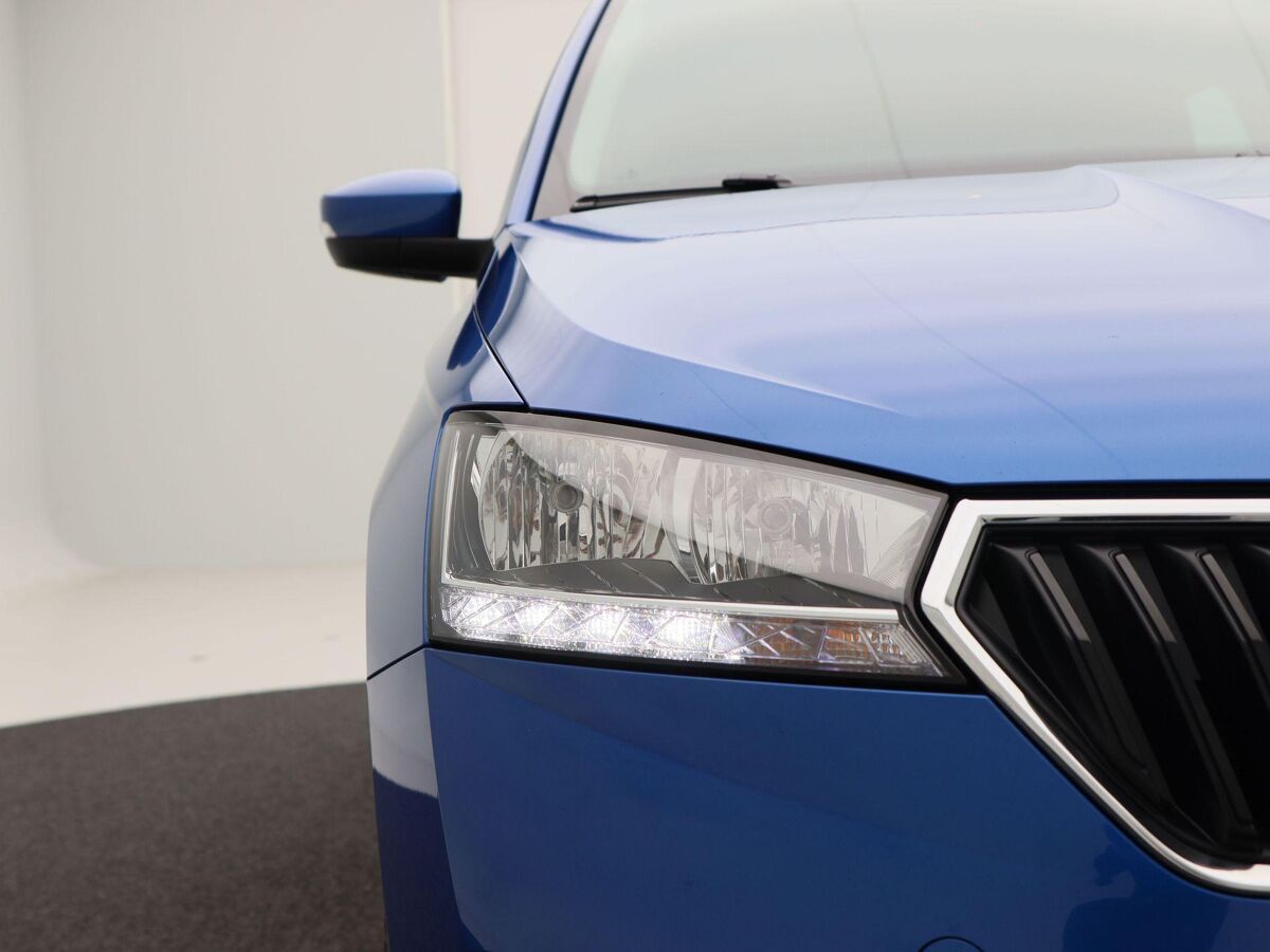 Škoda Fabia Combi 1.0 TSi Automaat Ambition | Cruise Control | CarPlay | Navigatie | Bluetooth | 15 Inch | 62.727 Km!!